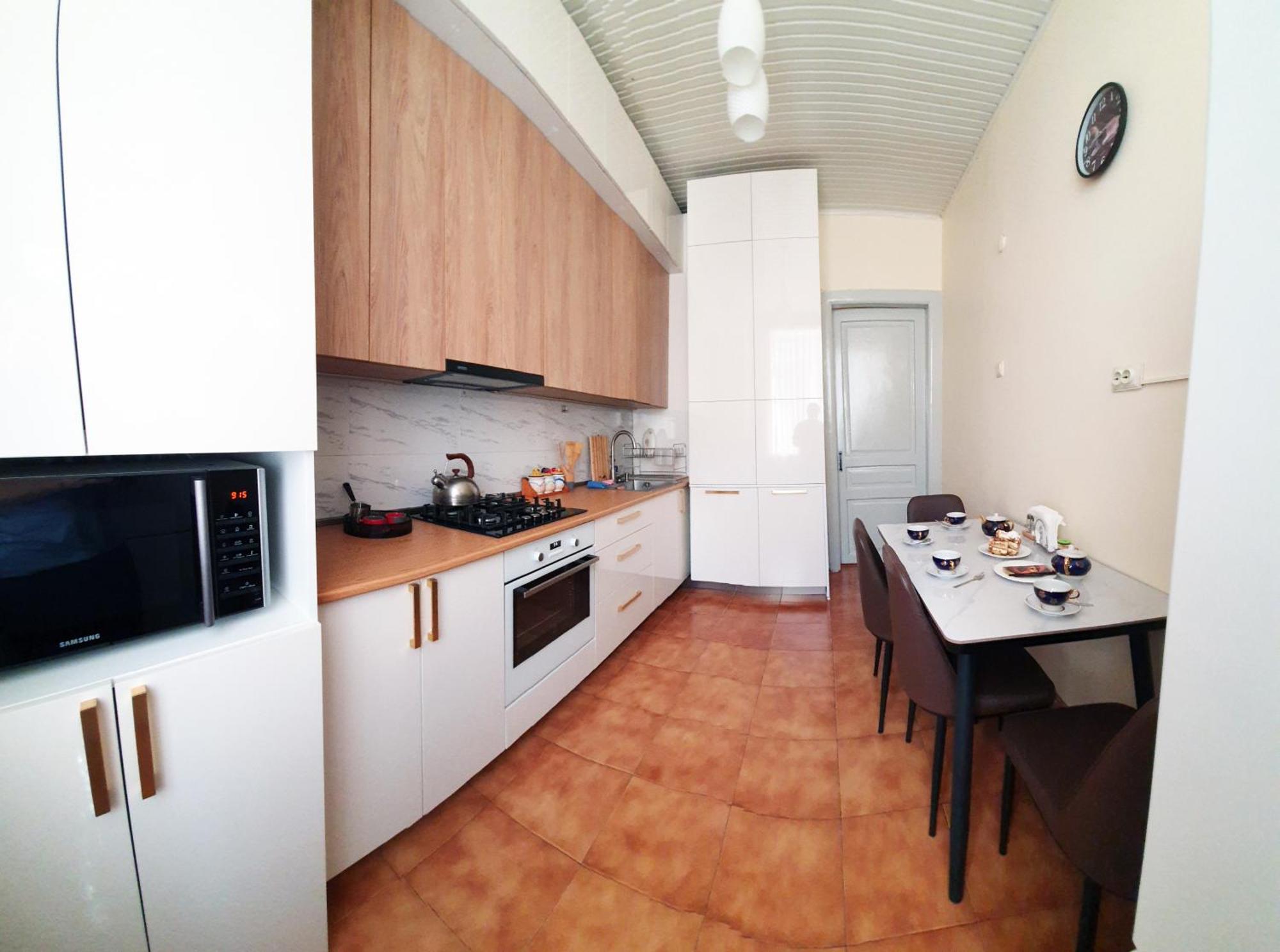 Apartment Medea บาทูมิ ภายนอก รูปภาพ